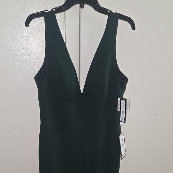 Betsy Adam Dresses & Skirts - Green Betsy Adams Evening Gown